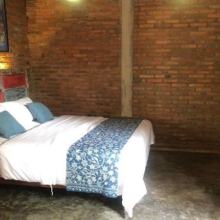 Omah Dhalang, Ethnic Java House With Nature View Hotel Jarakan Buitenkant foto