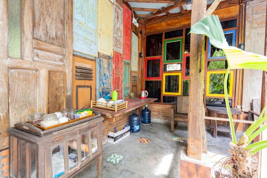 Omah Dhalang, Ethnic Java House With Nature View Hotel Jarakan Buitenkant foto