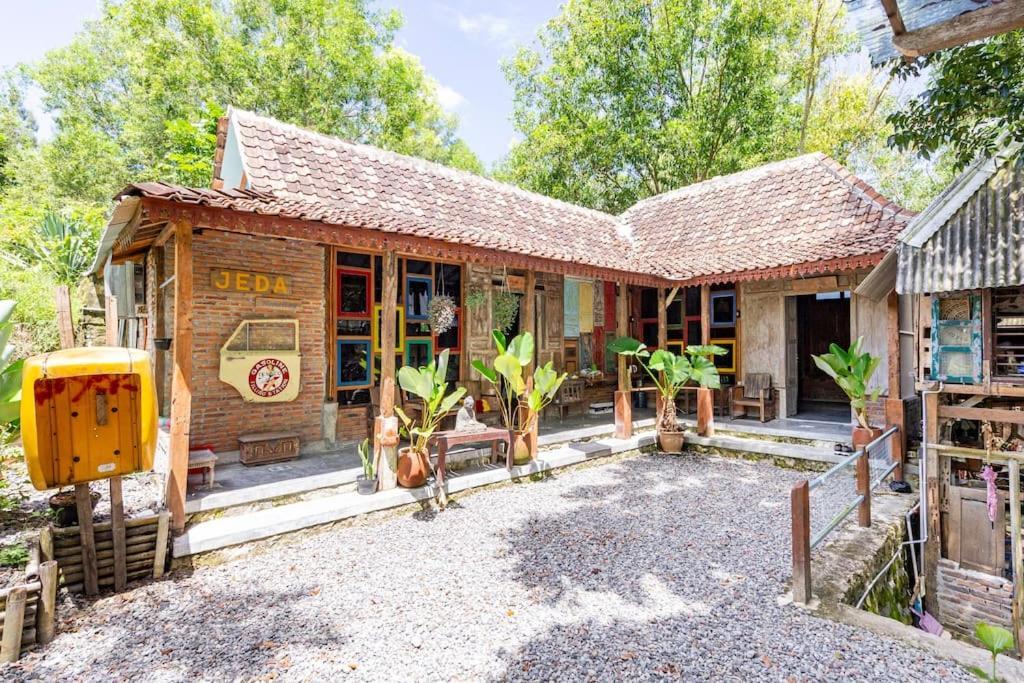 Omah Dhalang, Ethnic Java House With Nature View Hotel Jarakan Buitenkant foto